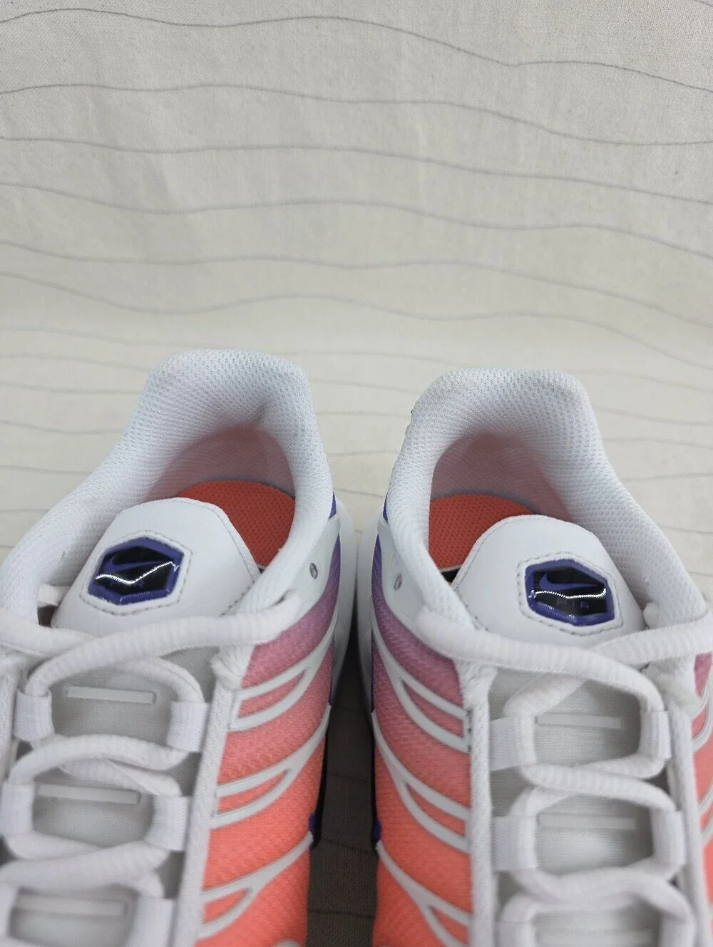 Nike Womens Air Max Plus Platinum Tint-Persian Violet-Mango Shoe DZ3670-003 Sz 7